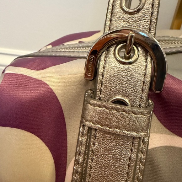 Coach Optic Scarf Print Carry-All - Picture 4 of 12